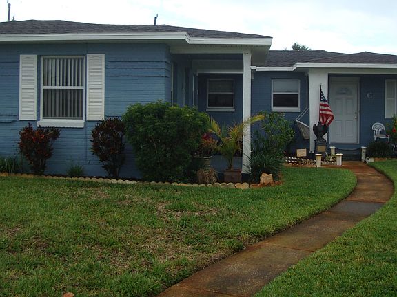 3rd image of 26 Cypress Cir