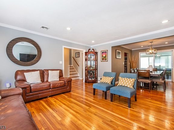 4th image of 24 Lennon Pl