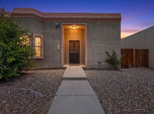 7709 Pinewood Dr NW, Albuquerque, NM 87120