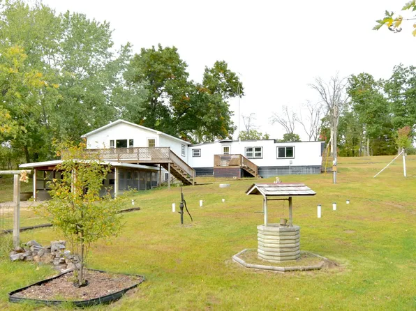 930 Gale Dr, Wisconsin Dells, WI 53965