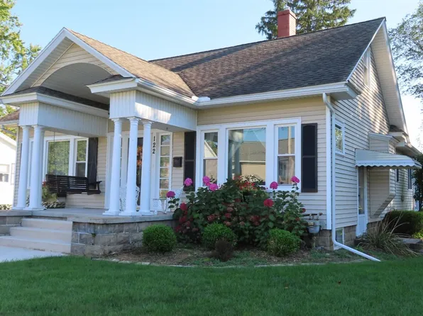 122 Robert Ave, Bellevue, OH 44811
