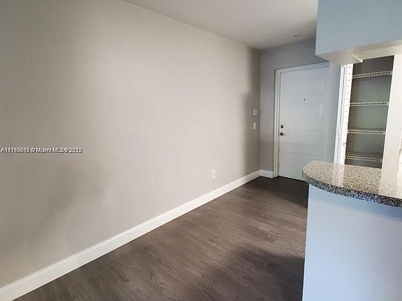 3rd image of 420 S Park Rd #2110