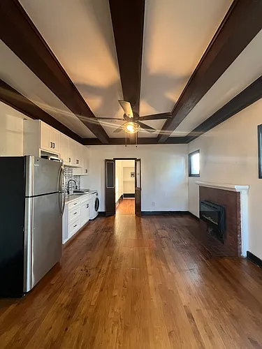 2449 A St Photo 1