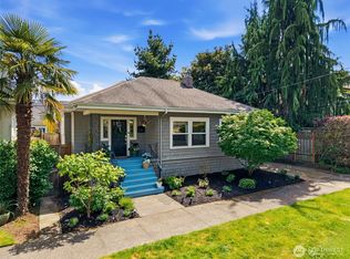 5910 Dayton Avenue N, Seattle, WA 98103