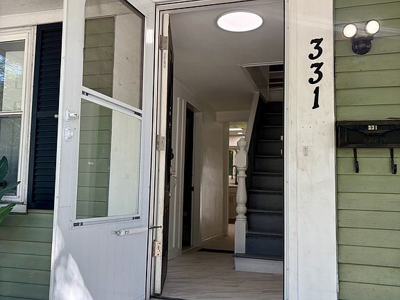 3rd image of 331 Munson St