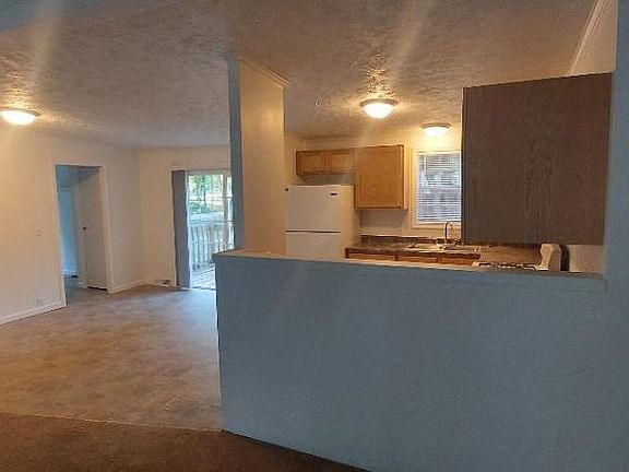 5th image of 52977 Dante St