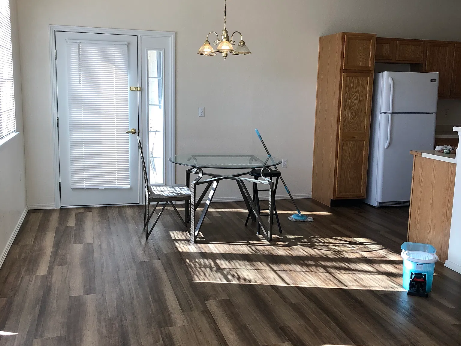3 bed, 1440 sqft, $1,900 — Photo 3