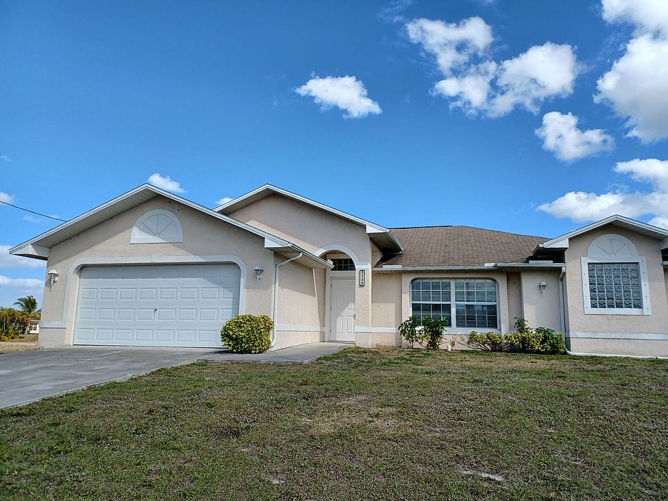 1st image of 3303 SW 8th Ct