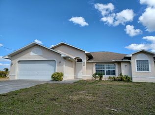 3303 SW 8th Ct, Cape Coral, FL 33914