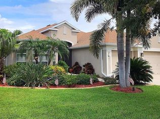 1540 Mira Lago Cir, Ruskin, FL 33570