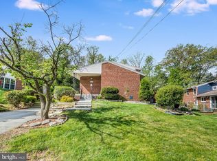 6337 Phyllis Ln, Alexandria, VA 22312