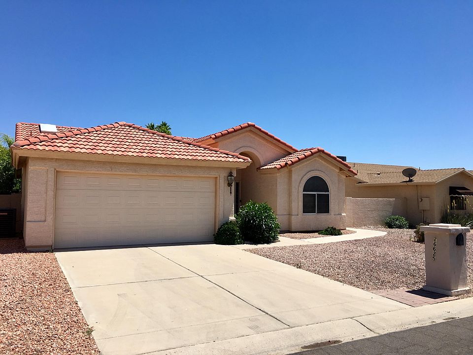 1st image of 26625 S Lakewood Dr