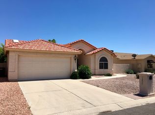 26625 S Lakewood Dr, Sun Lakes, AZ 85248