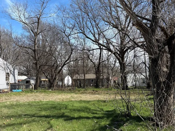 3131 N Iroquois Ave, Tulsa, OK 74106