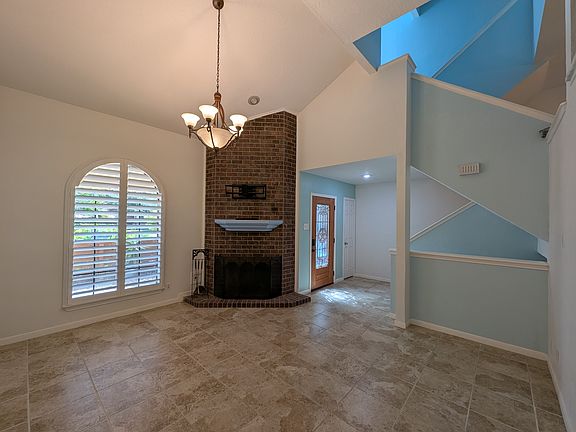 2nd image of 3100 75th St APT 2