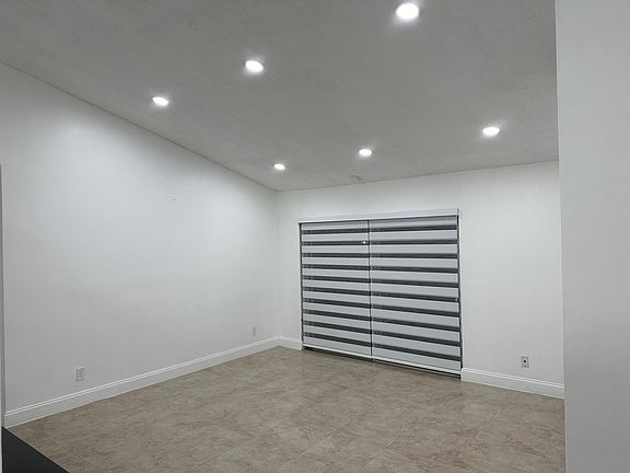 4th image of 10521 SW 158th Ct APT 208