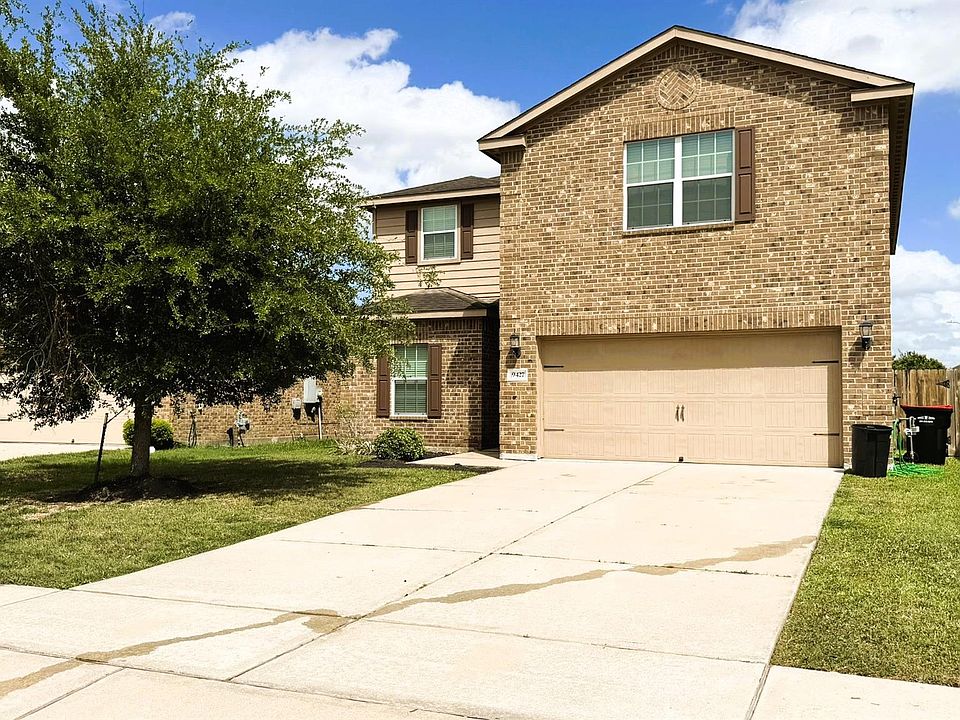 1st image of 9427 Ruby Mist Dr