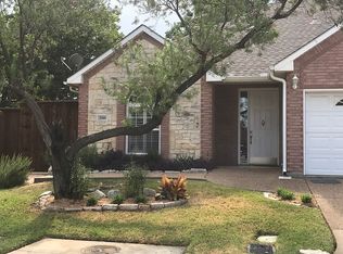 2500 Autumn Shade Ct, Bedford, TX 76021