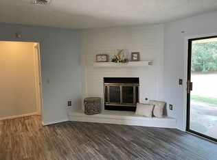 1705 SE 8th St, Moore, OK 73160