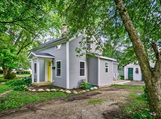 636 Church St, Batavia, IL 60510