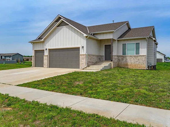 5304 W 46th St S, Wichita, KS 67215