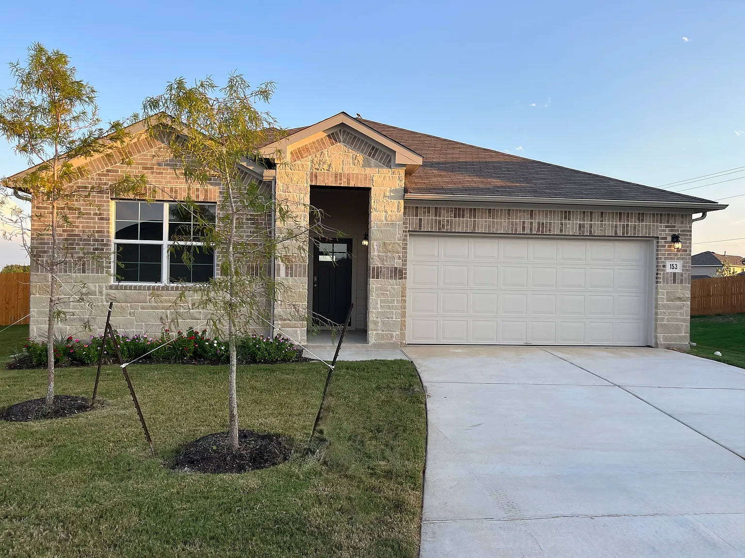 4 bed, 1840 sqft, $1,995 — Photo 1
