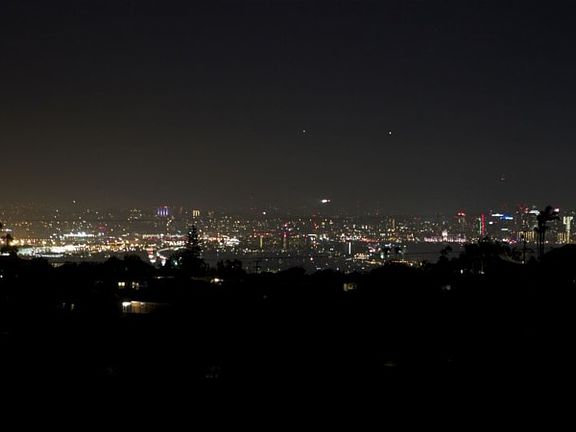 3rd image of 1251 Catalina Blvd