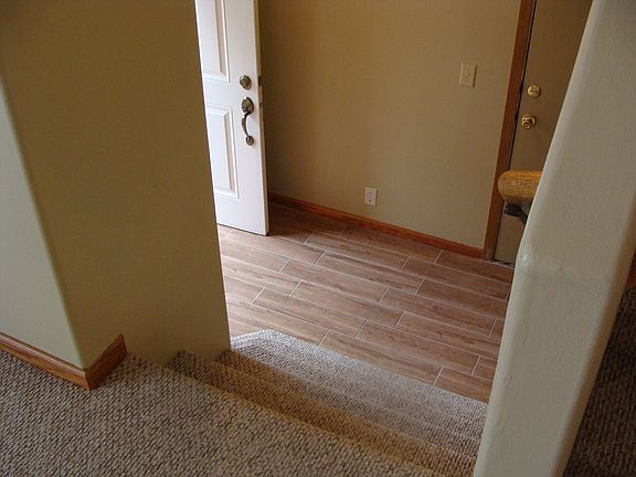 5th image of 3207 Wilhelminia Dr