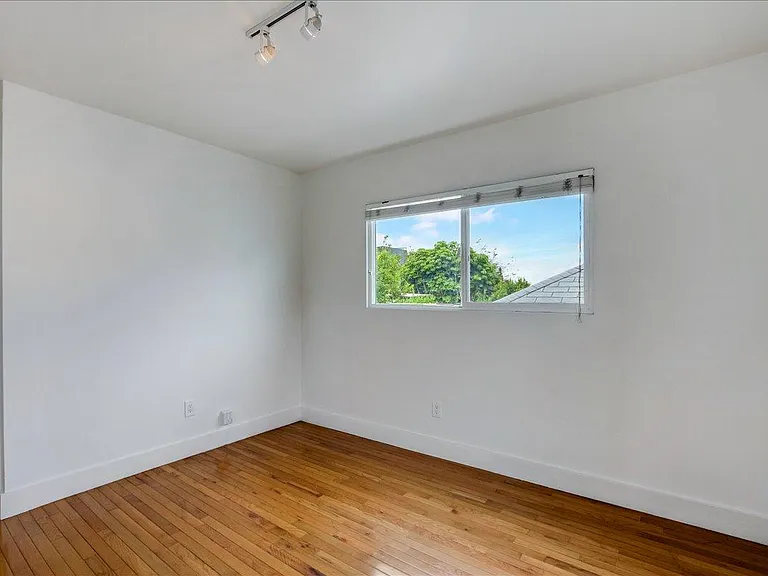 1822 Bellevue Ave — Photo 18