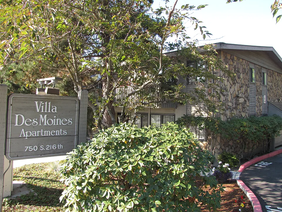 Villa Des Moines Apartments