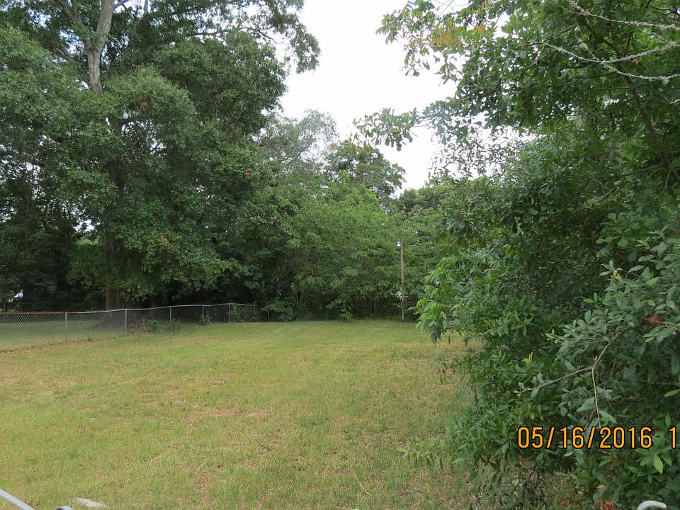 2nd image of 5239 Buick Ave