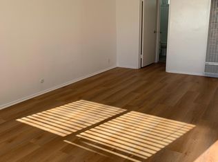 950 Magnolia Ave #8, Los Angeles, CA 90006