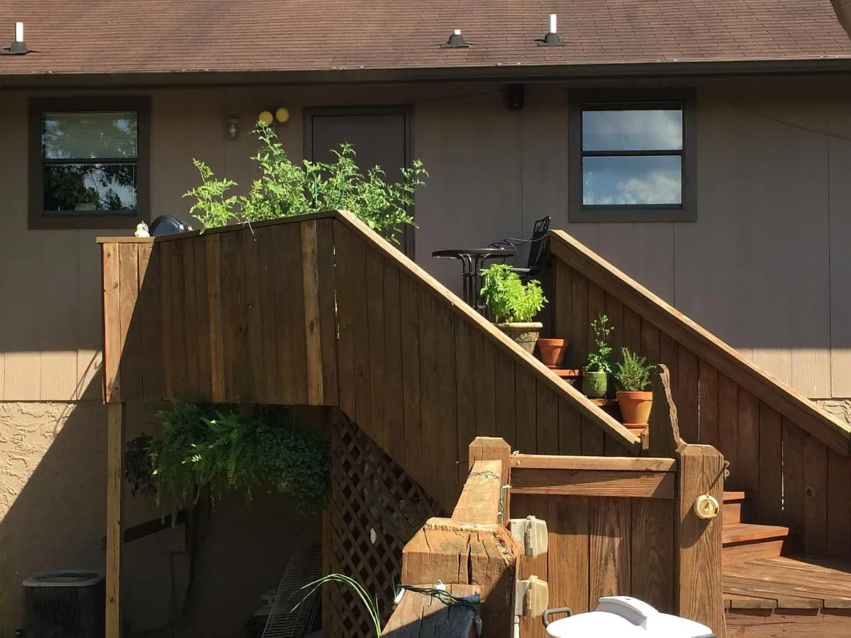 4020 Julian Avenue — Photo 3