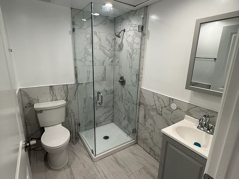 14352 Tiara St #4 — Photo 9