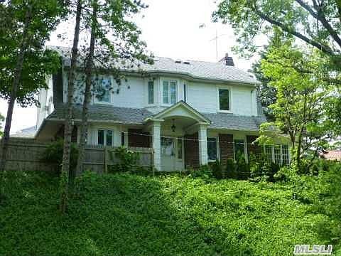 2nd image of 8 Hill Ct