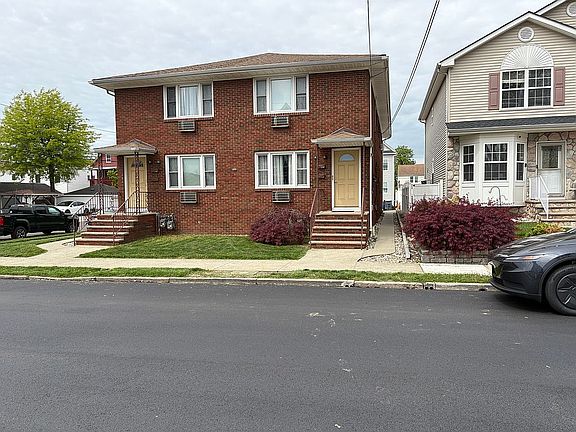 2nd image of 77-79 Heald St