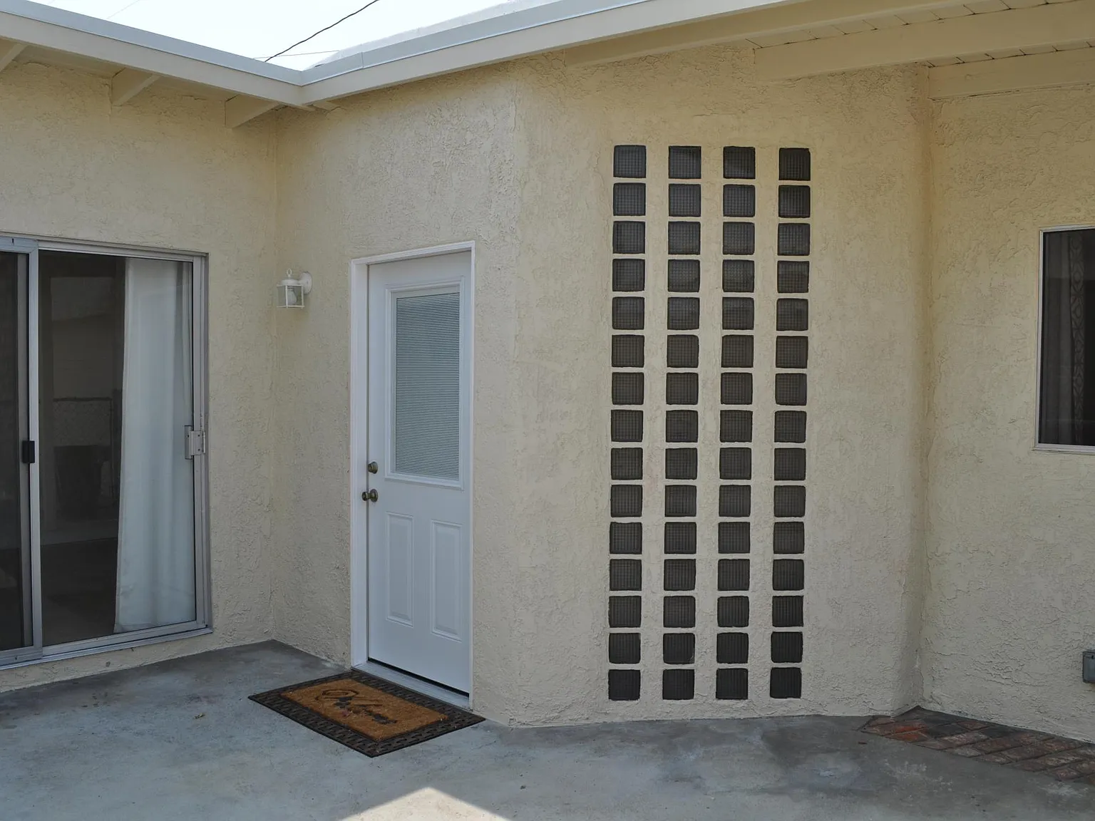 1 bed, 550 sqft, $2,150 — Photo 2