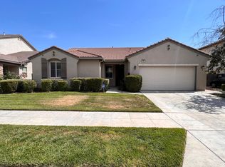 554 Serena Ave, Clovis, CA 93619