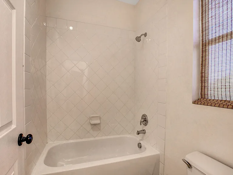 6022 Arbor Crest St — Photo 20