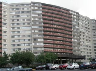 5340 Holmes Run Pkwy UNIT 709, Alexandria, VA