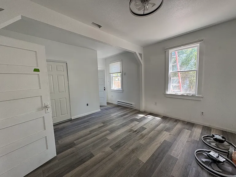 1113 N Nevada St — Photo 9