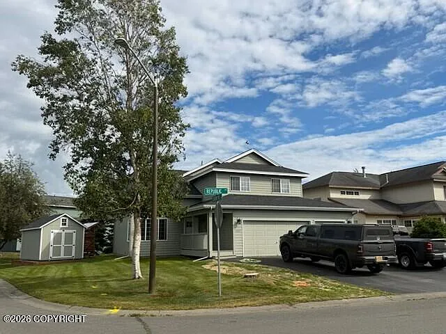 3 bed, 2.5 bath, 1968 sqft, $3,500 — Photo 2