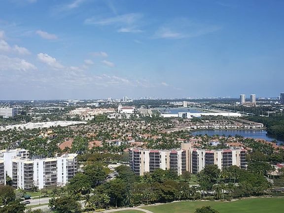 2nd image of 20301 W Country Club Dr Ph 22