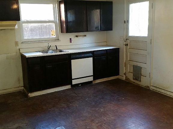 5th image of 316 Rosemont Ave