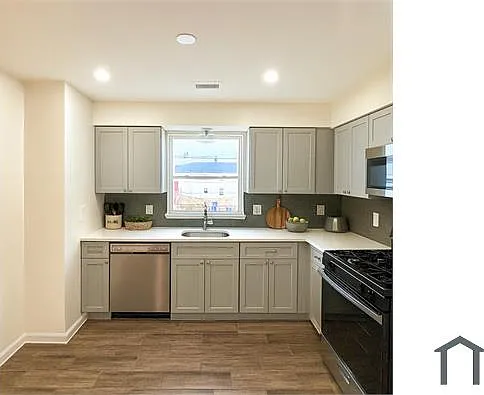 156 Ridgewood Ave #A — Photo 5