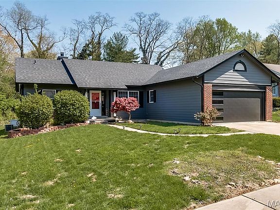 2nd image of 4827 Meuse Dr