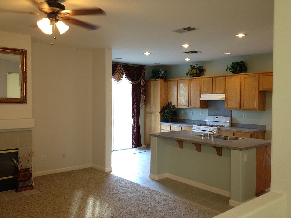 2nd image of 6733 Brook Falls Cir