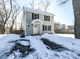 11 Anderson Ave, Westbrook, ME 04092