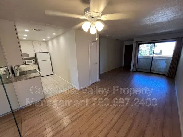 2800 N Los Felices Cir W #214, Palm Springs, CA 92262