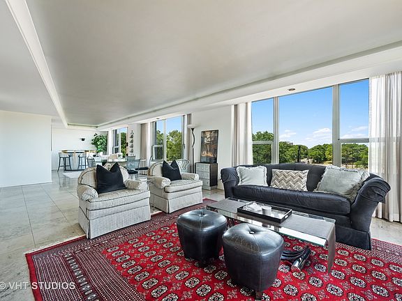 5th image of 1550 N Lake Shore Dr APT 3A